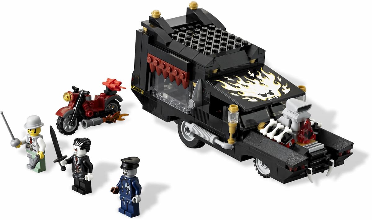 The Vampire Hearse LEGO set (#9464-1)