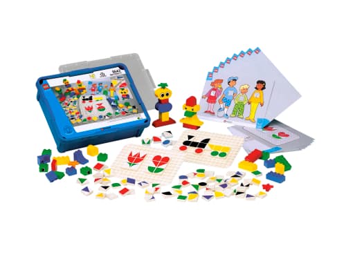 Early Math Shape and Space Set LEGO set (#9542-1, 2004)