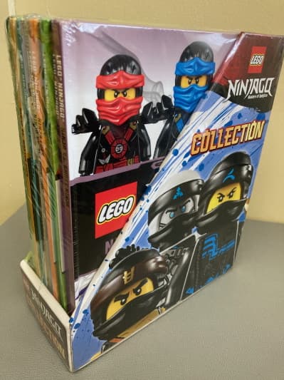 Ninjago Collection LEGO set (#9781465492807-1)