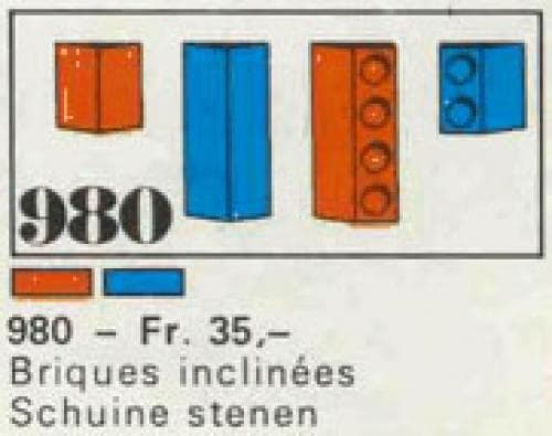 23 sloping bricks, including roof peak bricks, Blue LEGO set (#980-2)