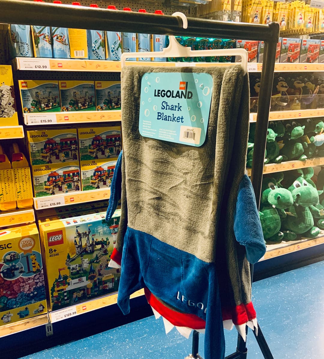 LEGOLAND Shark Fleece Blanket LEGO Houseware set (#BLANKET-3, 2020)