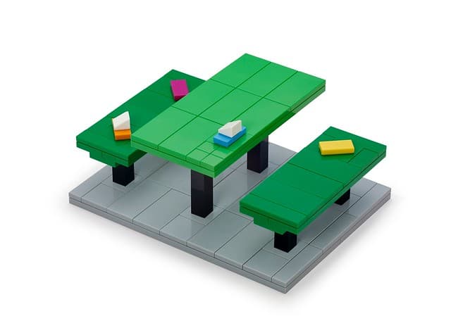 Singapore: Chope Seat LEGO set (#COWS3-1)