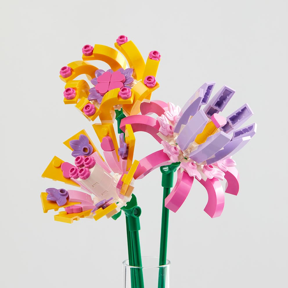 Pink Hearts Flower Pack LEGO set (#EG00147-1)