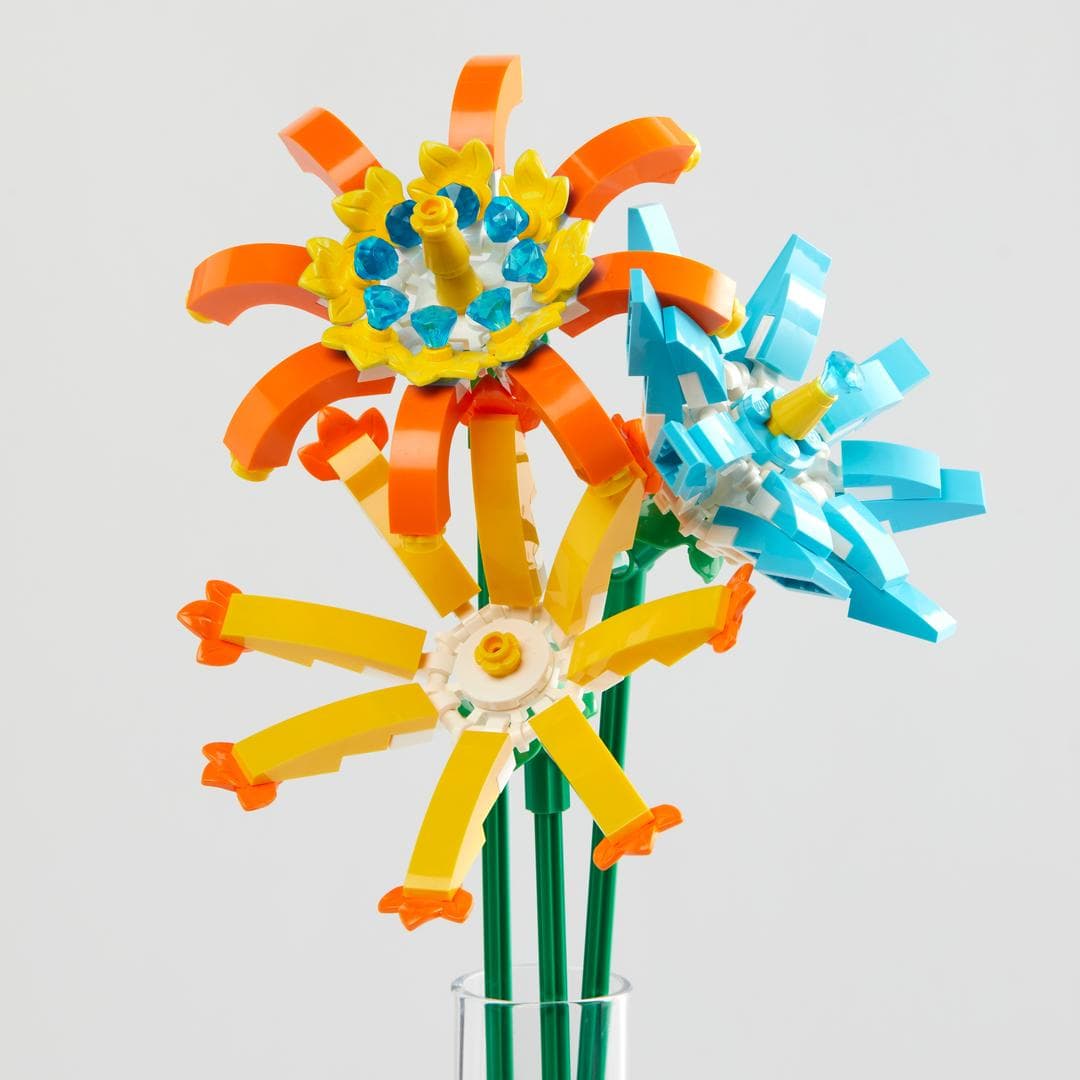 Blue Diamonds Flower Pack LEGO set (#EG00167-1)