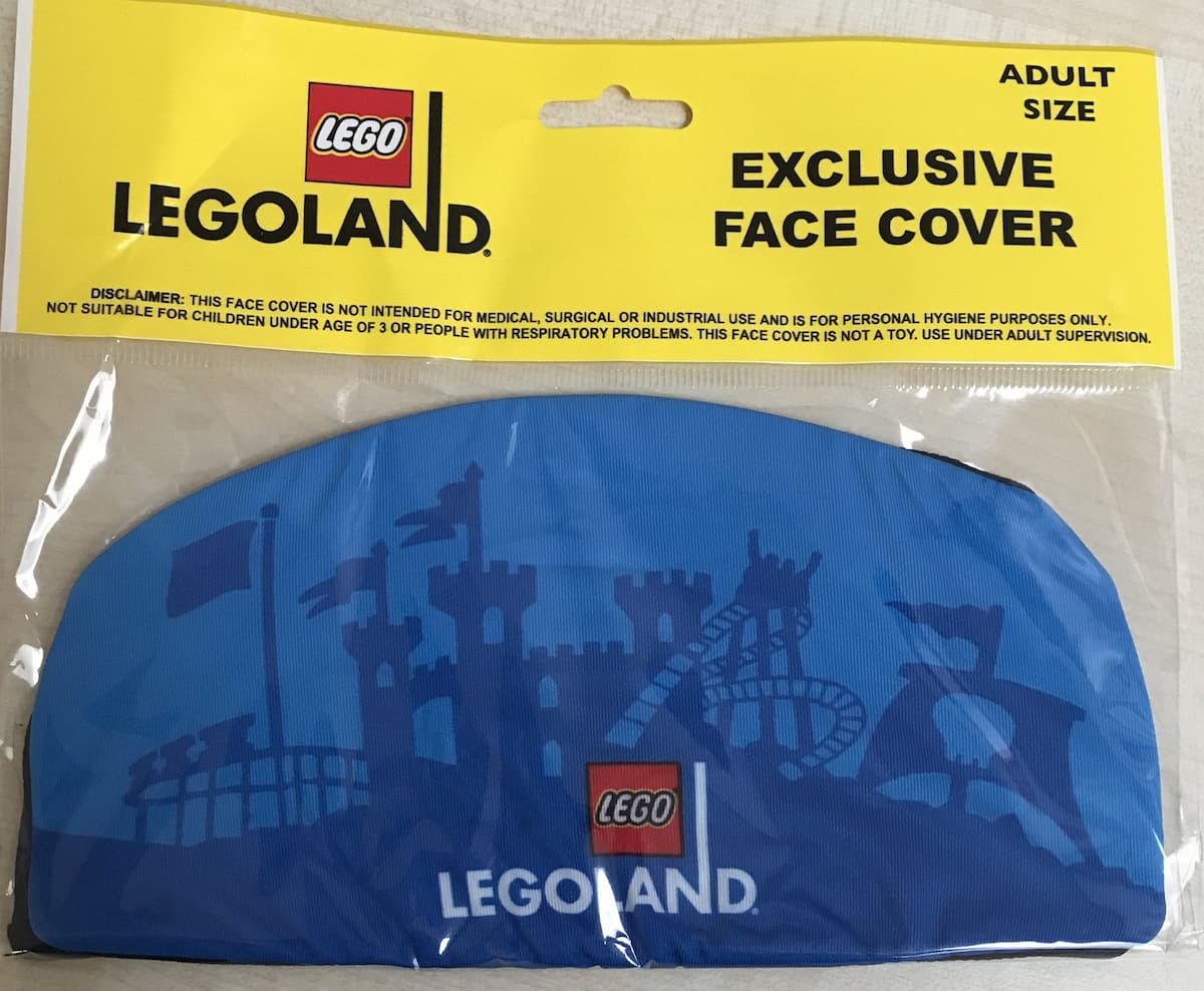 LEGOLAND Face Cover (Blue) LEGO Gear set (#FACEMASK-1, 2021)
