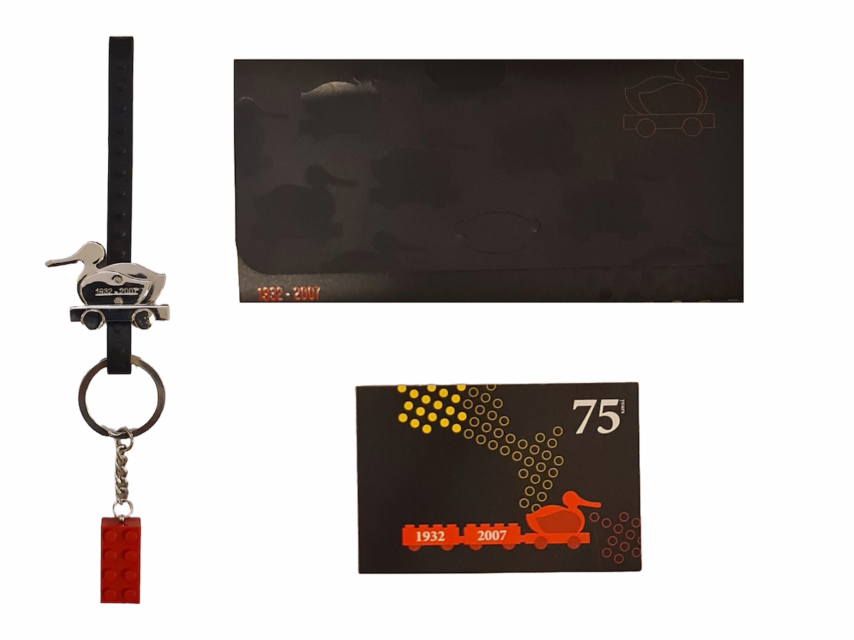 JUBILÆUM 1932 - 2007 Anniversary Key Chain - Duck on a Leather band LEGO Key Chain set (#KCJUBILEUM-1, 2007)