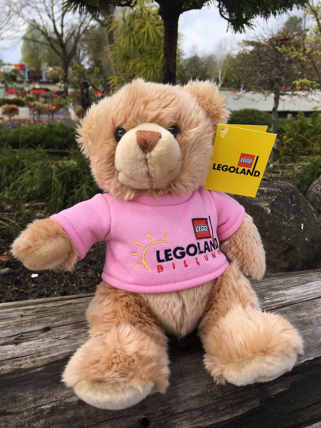 LEGOLAND Billund Teddy Bear (All Colors) LEGO set (#PLUSH-1)