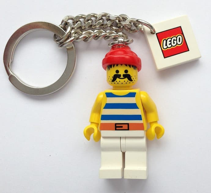Pirate Key Chain LEGO Key Chain set (#4224458-1, 2003)