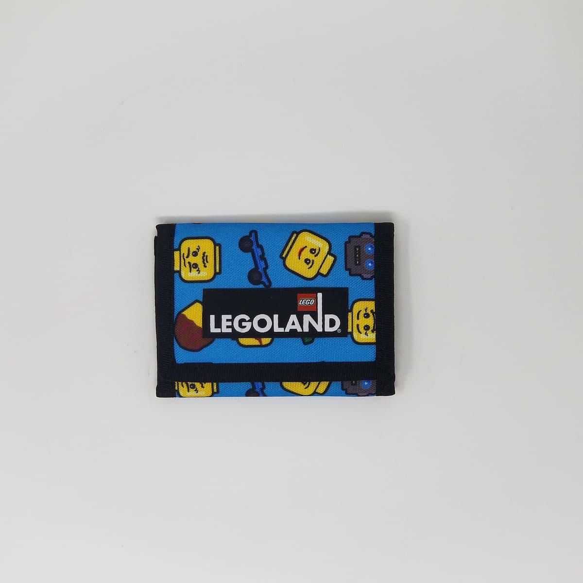 Minifigure Emoji Wallet (Blue) LEGO Gear set (#WALLET-1, 2020)